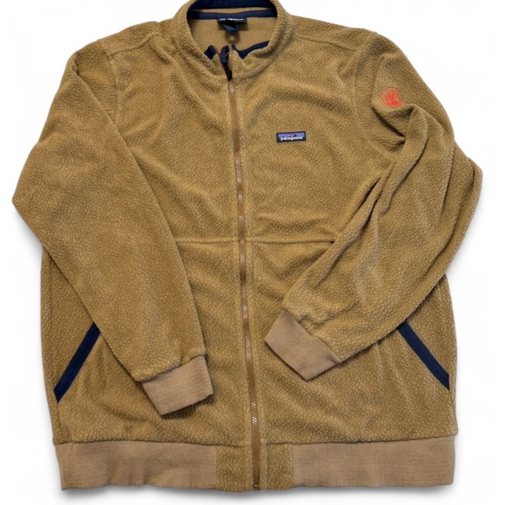 Patagonia Men's Shearling Natural fleece Jacket With navy Trim Size XL